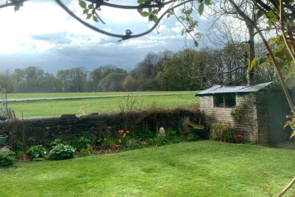 Spacious With Spectacular Views And Private Garden Villa Buxton  Exterior photo